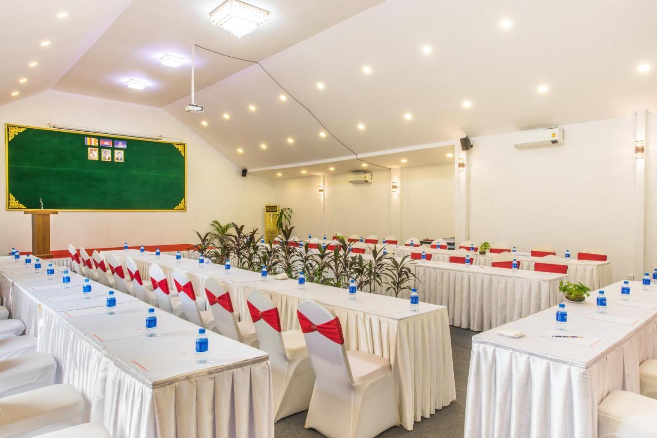 Appartamento di 5000 m² con 1 camera Siem Reap Esterno foto