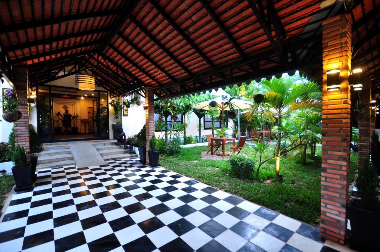 Appartamento di 5000 m² con 1 camera Siem Reap Esterno foto